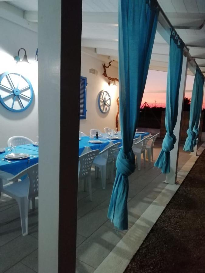 B&B And Home Restaurant La Casa Del Pescatore SantʼAnna Arresi Extérieur photo