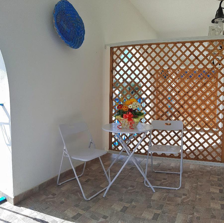 B&B And Home Restaurant La Casa Del Pescatore SantʼAnna Arresi Extérieur photo